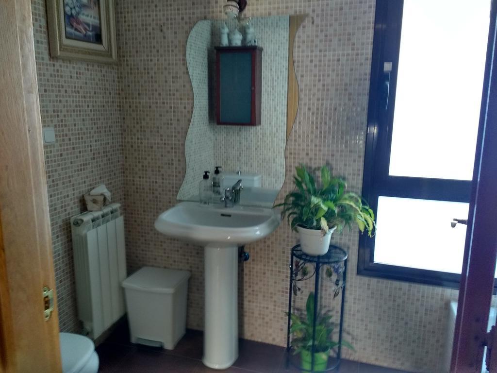 Casa Tau Konuk evi Larrasoana Dış mekan fotoğraf
